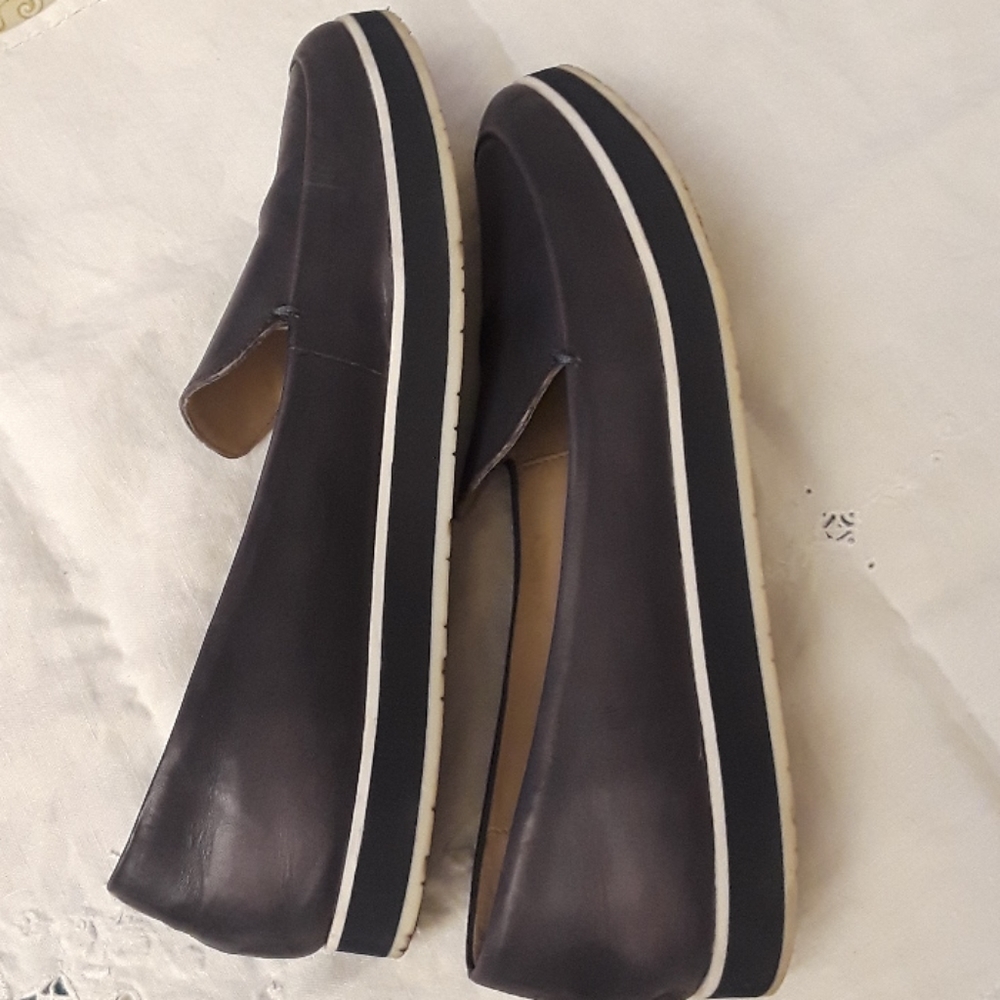 Kenneth Cole Flats! - Picture 4 of 7